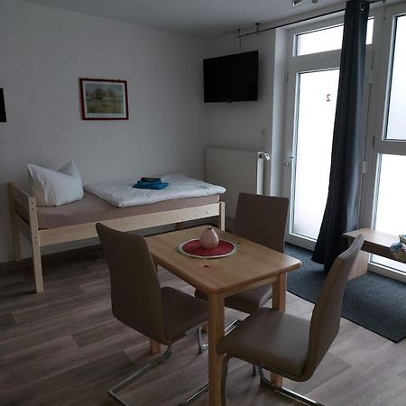 City-Pension Senftenberg / Apartment Nr. 3 Eksteriør bilde